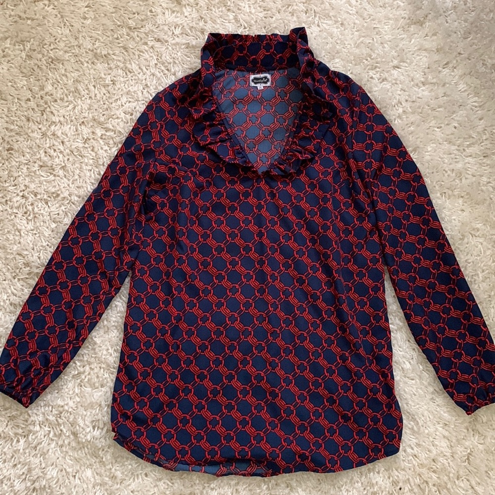 Dressy print top.